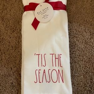 Rae Dun kitchen towel set holidays Christmas - LAST CHANCE